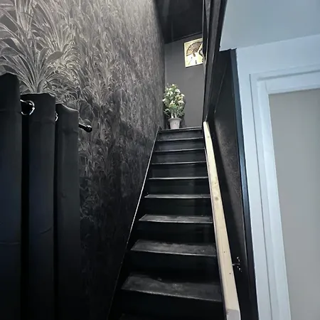 Lejlighed Sensuelle Avec Balneo & Ambiance Tamisee